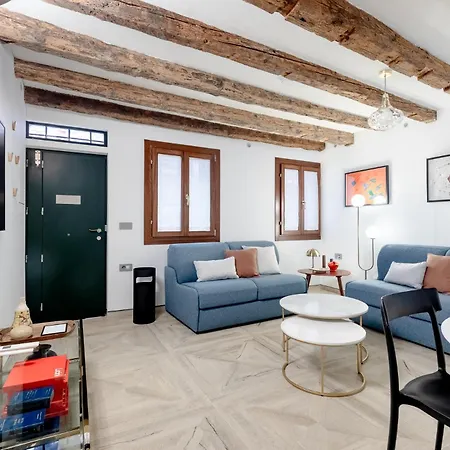 La Caorlina - Pied A Terre Apartment *